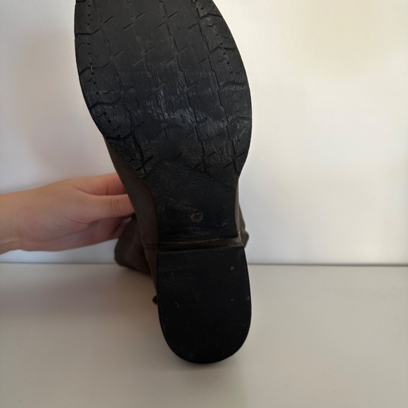 Grey Leather Combat Boots Size 41 from Browns - Picture 5 of 5